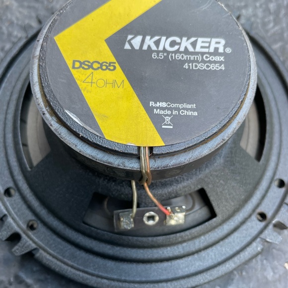 Kicker 41DSC654 Pair Of 6-1/2" 2-Way Speakers Tested - Picture 7 of 8